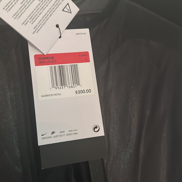 Nike Premium Running Jacket - Picture 10 of 10